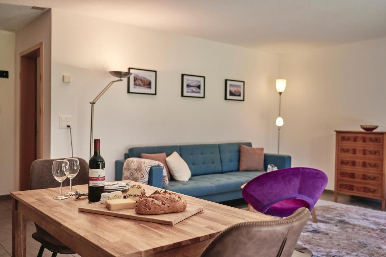 Apartment Truemmelbach, Comfortabl & Cozy, Private Terrace With Best Views 라우터브루넨 외부 사진