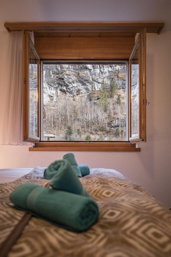 Apartment Truemmelbach, Comfortabl & Cozy, Private Terrace With Best Views 라우터브루넨 외부 사진