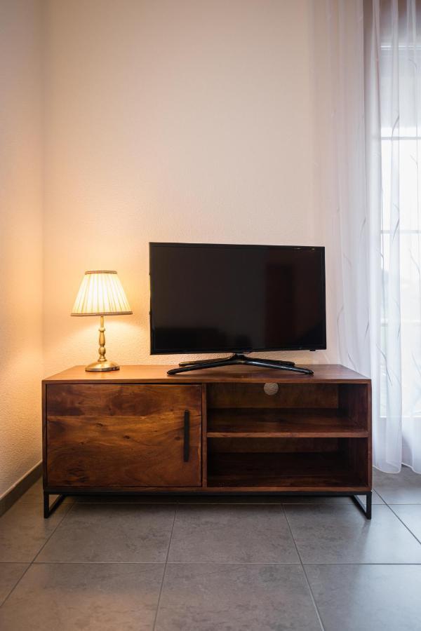 Apartment Truemmelbach, Comfortabl & Cozy, Private Terrace With Best Views 라우터브루넨 외부 사진